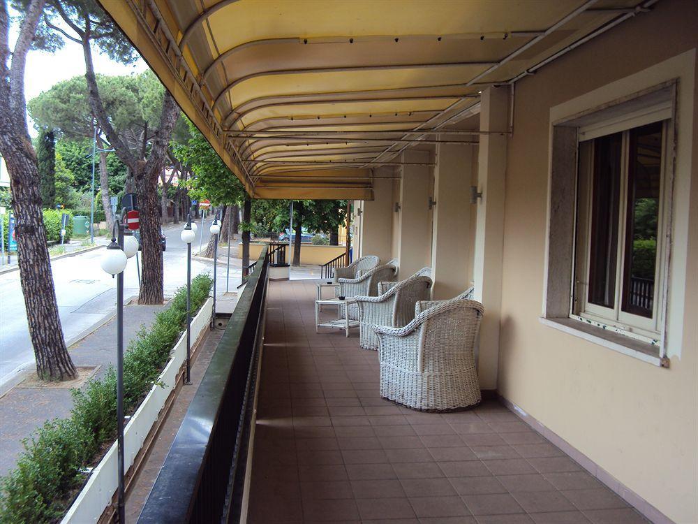 Vintage Hotel مونتيكاتيني تيرمي المظهر الخارجي الصورة