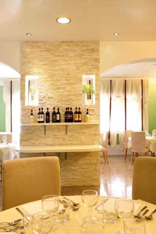 Vintage Hotel مونتيكاتيني تيرمي المظهر الخارجي الصورة
