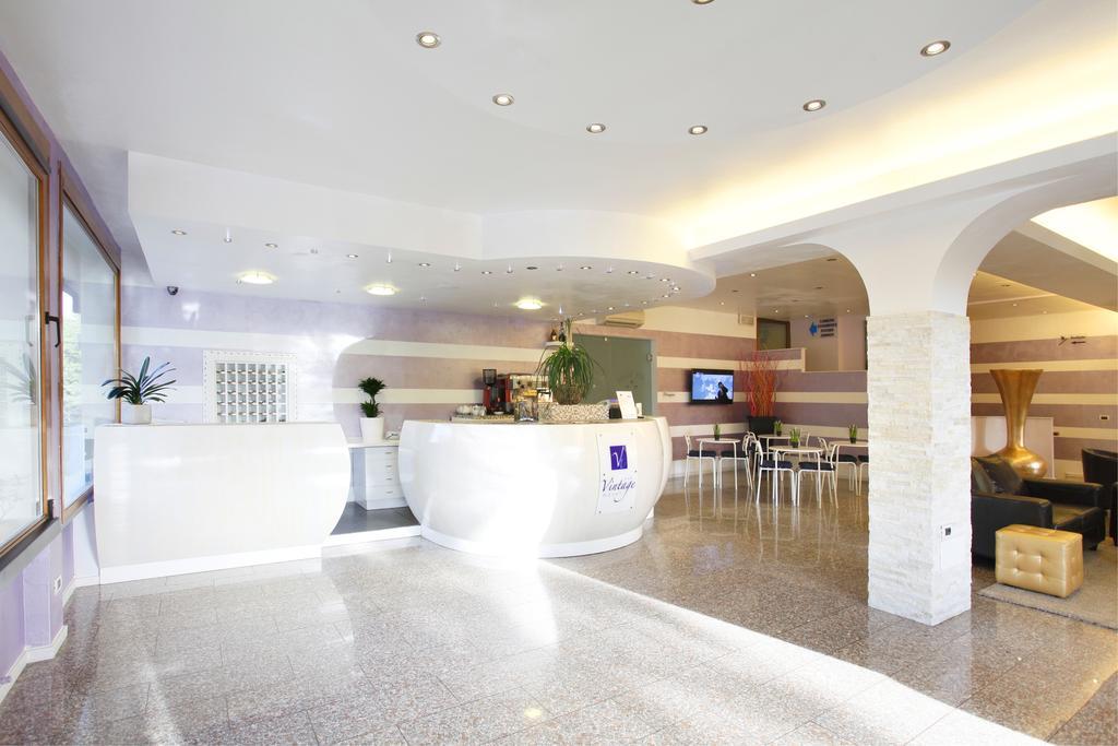 Vintage Hotel مونتيكاتيني تيرمي المظهر الخارجي الصورة
